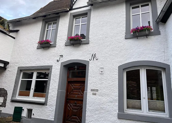 Haus Kreuz 布鲁蒂凡科